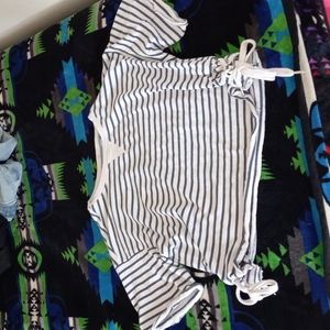 Calvin Klein Lg crop top
